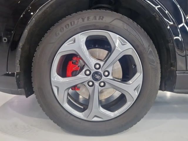 Ford Kuga Plug in Hybrid ST Line X