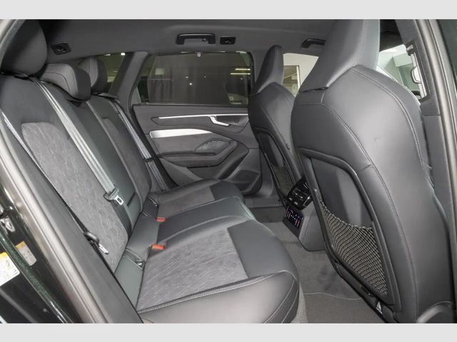 Audi A6 Avant Quattro S-Line