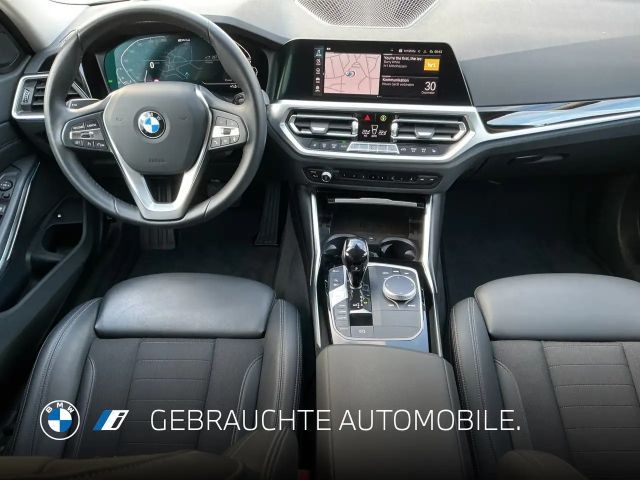 BMW 320 320e Sedan Sport Line