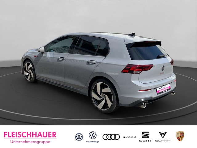 Volkswagen Golf 2.0 TSI Golf VIII