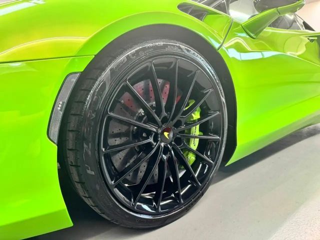 McLaren Artura Spider