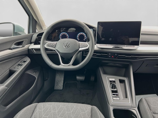 Volkswagen Golf 1.5 TSI DSG Life Variant