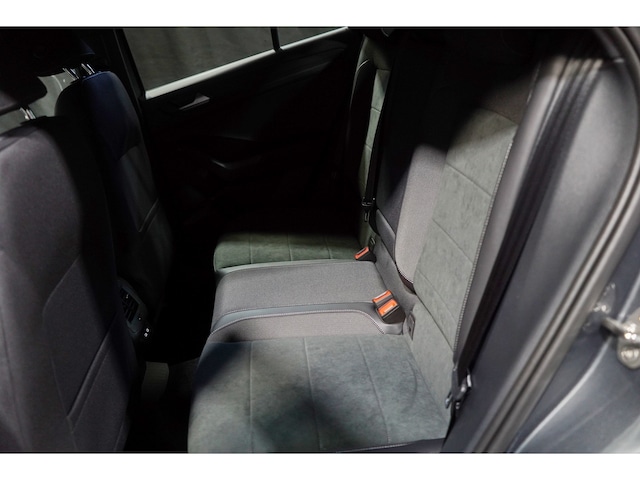 Volkswagen T-Roc 1.5 TSI DSG IQ.Drive R-Line