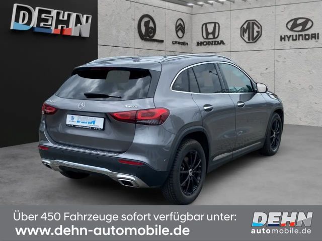 Mercedes-Benz GLA 250 4MATIC Progressive