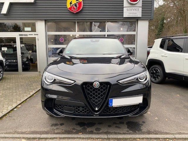 Alfa Romeo Stelvio Quadrifoglio