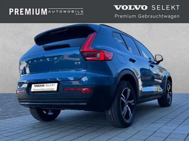 Volvo XC40 Dark Plus
