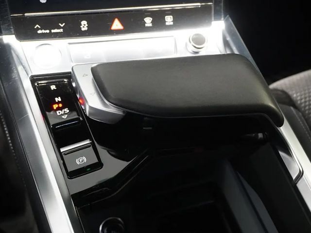 Audi e-tron Business Quattro S-Line