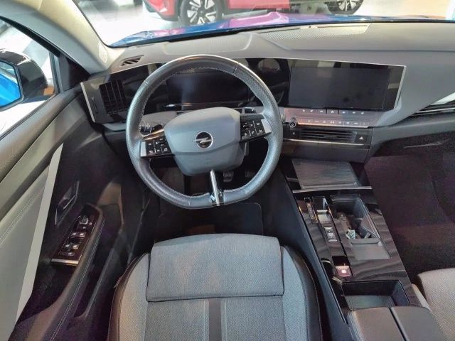 Opel Astra 1.6 Turbo Elegance