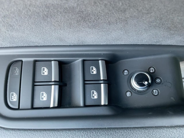 Audi S4 Avant Quattro