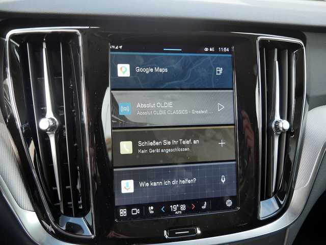 Volvo V60 AWD Plus T6