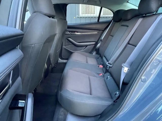 Mazda 3 2.5L Exclusive-line