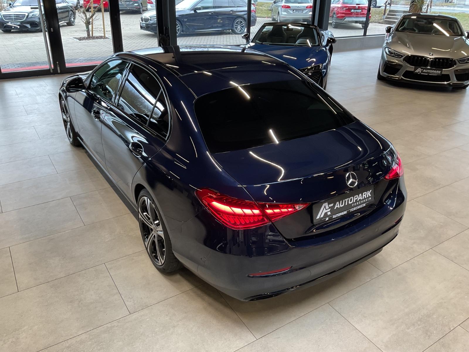 Mercedes-Benz C 200 AVANTGARDE Sedan