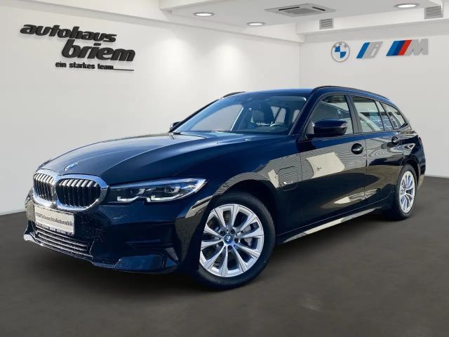 BMW 330 330e Advantage pakket Touring