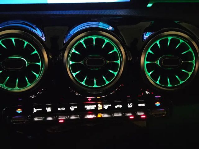 Mercedes-Benz A 200 A 200 d AMG Line Hatchback