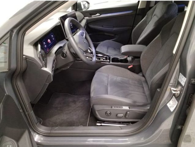 Volkswagen Golf DSG Plus Style e-Golf