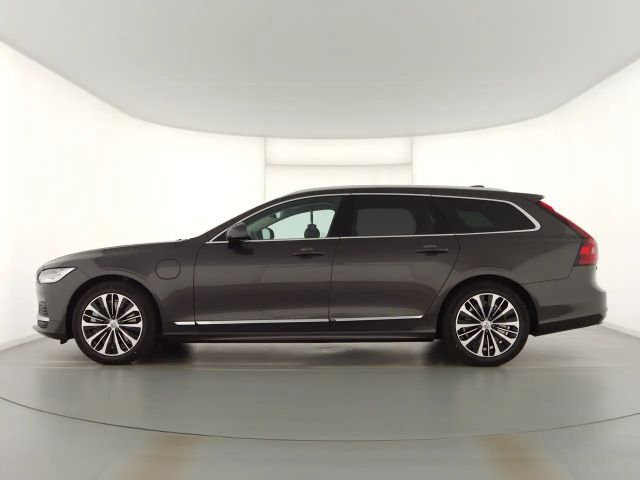 Volvo V90 AWD Core T6