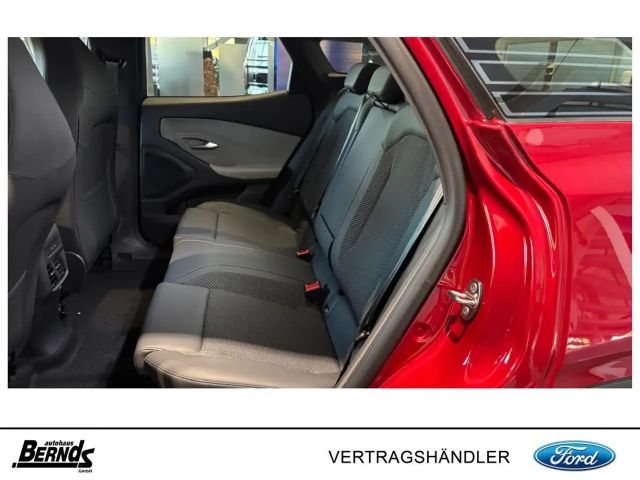 Ford Explorer Extended range RWD