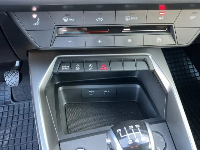 Audi A3 30 TDI Sedan