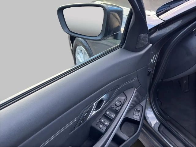 BMW 320 320d Touring