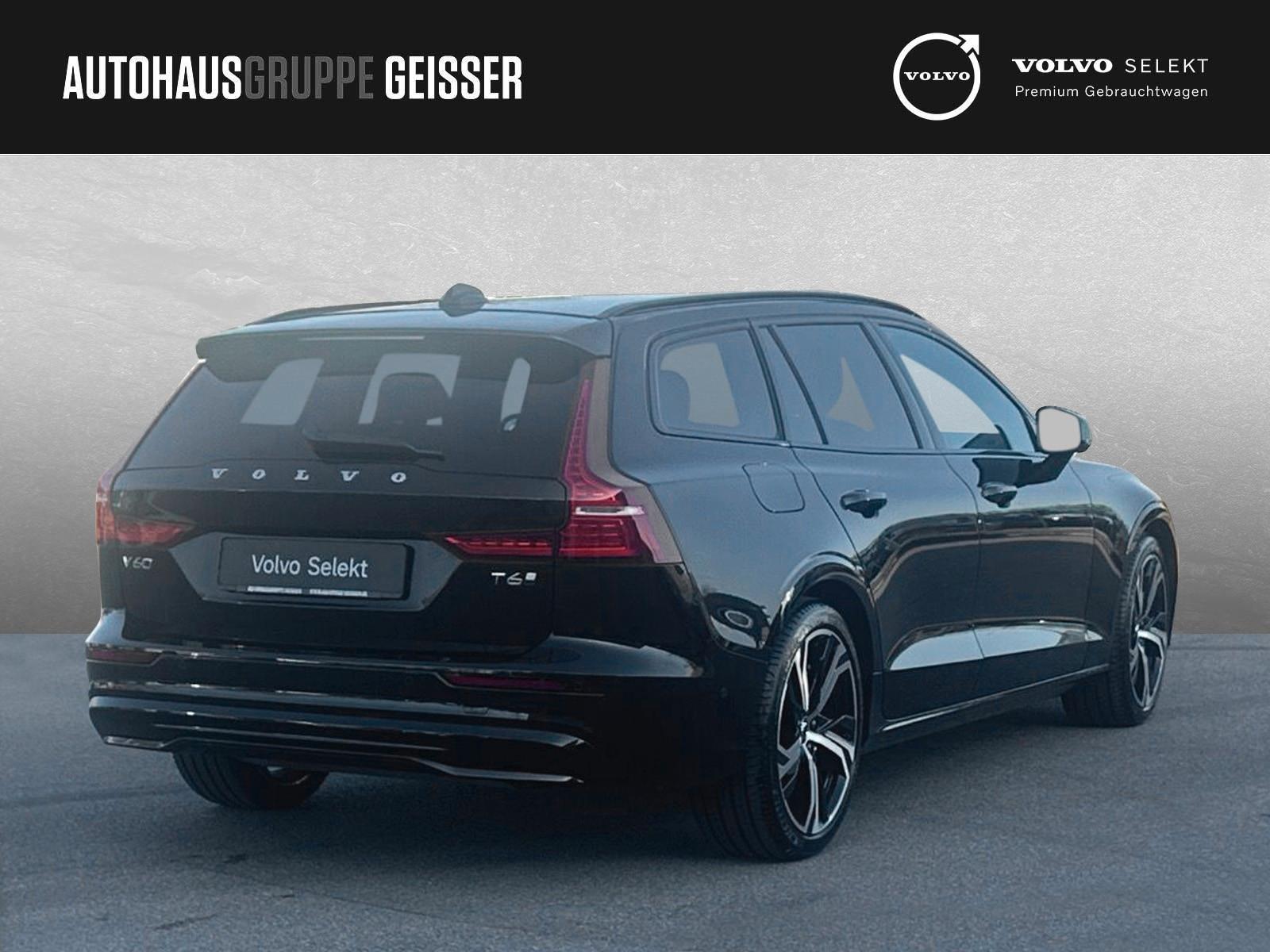 Volvo V60 AWD Dark Plus T6