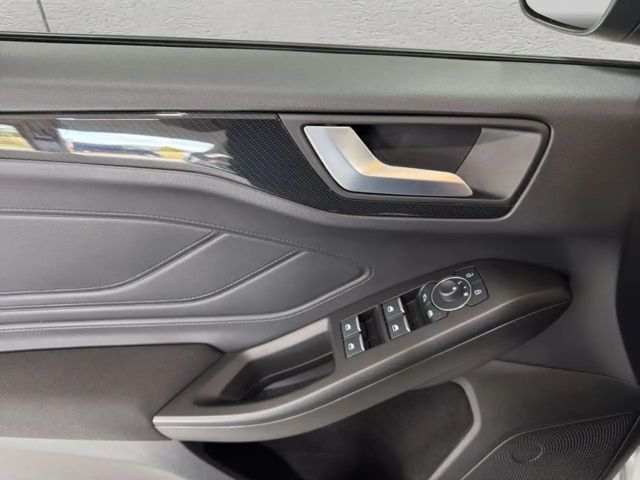 Ford Focus EcoBoost ST Line