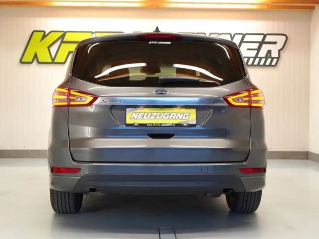 Ford S-Max ST Line