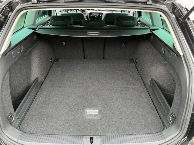 Volkswagen Passat Business DSG Variant