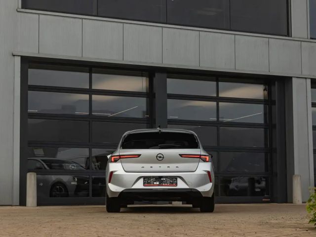 Opel Astra GS-Line Grand Sport