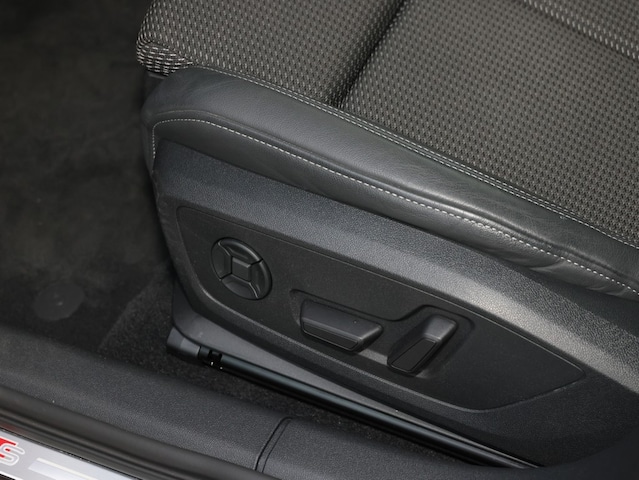 Audi S3 Quattro S-Tronic Sedan