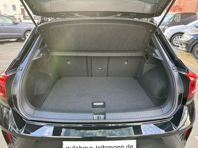 Volkswagen T-Roc 1.5 TSI DSG Plus R-Line