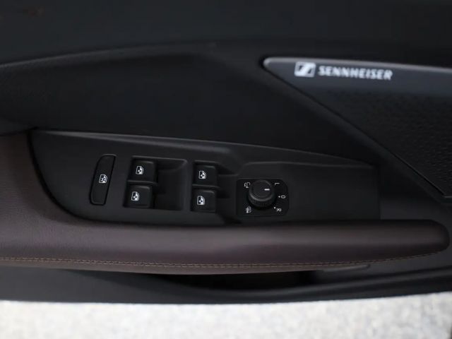 Cupra Terramar 1.5 e-Hybrid VZ