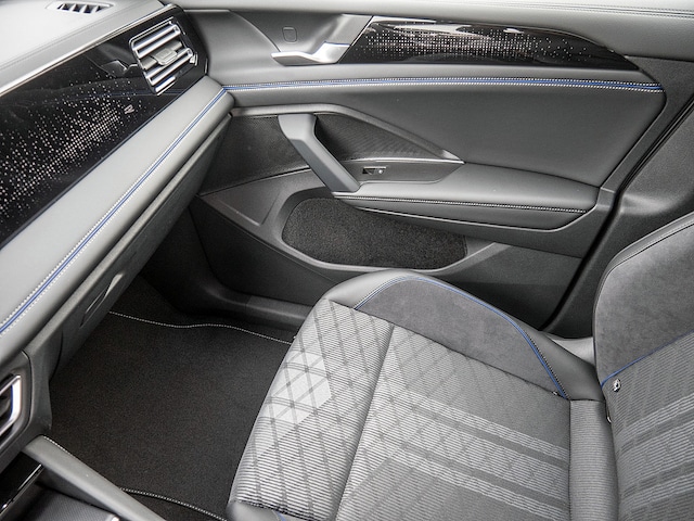 Volkswagen Tiguan 1.5 eTSI R-Line