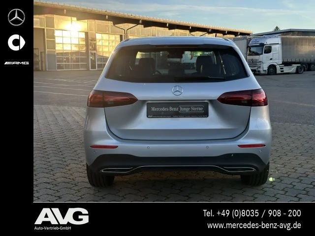 Mercedes-Benz B 180 Progressive