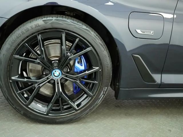 BMW 530 530e M-Sport Touring