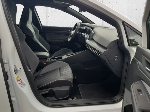 Volkswagen Golf 2.0 TSI Golf VIII R-Line