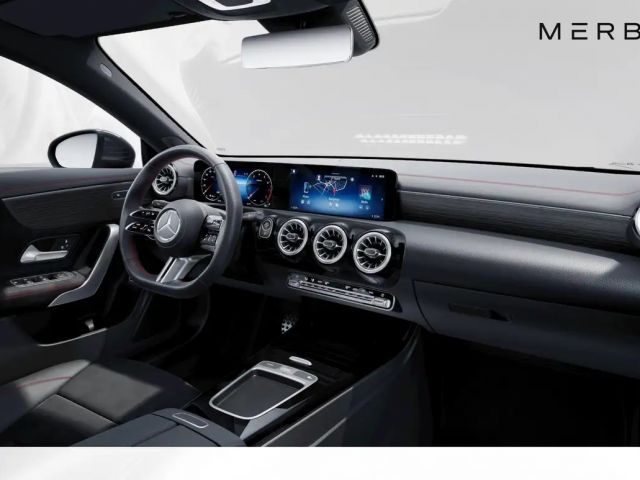 Mercedes-Benz CLA 180 AMG Line Coupé