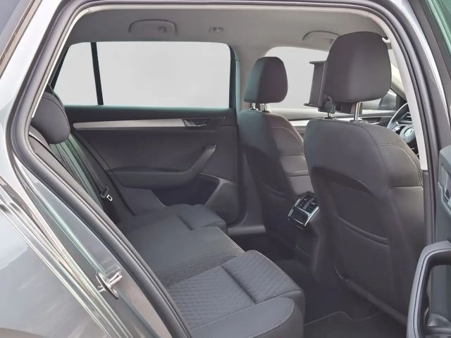 Skoda Superb Ambition Combi iV