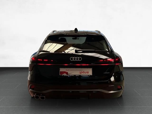 Audi A6 Avant Quattro S-Tronic