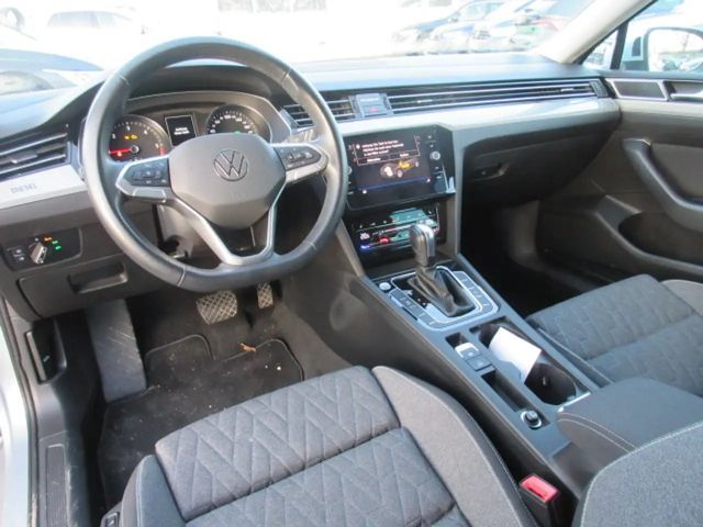 Volkswagen Passat 2.0 TDI Business DSG Variant