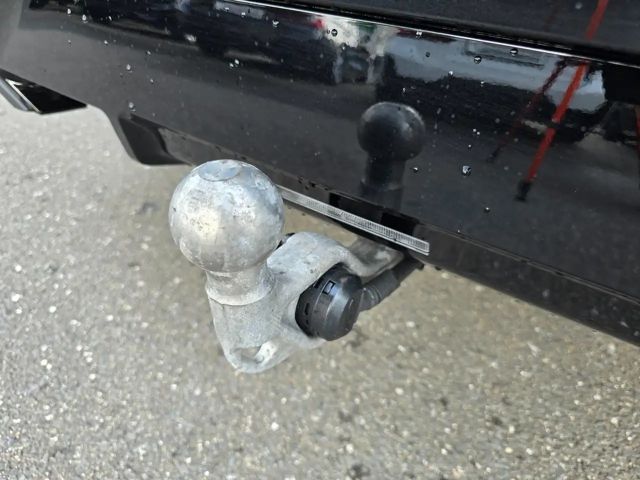 BMW 520 520i M-Sport Sedan