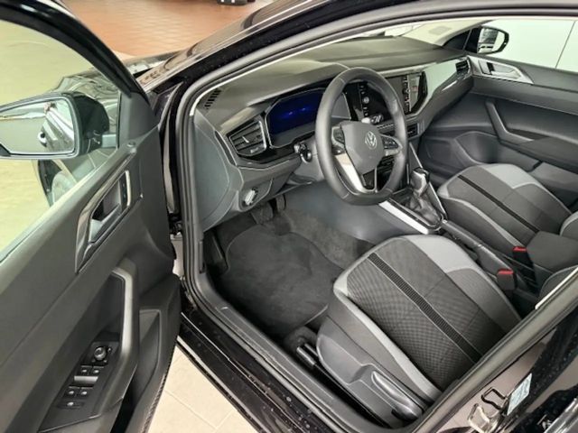 Volkswagen Polo 1.0 TSI DSG Style