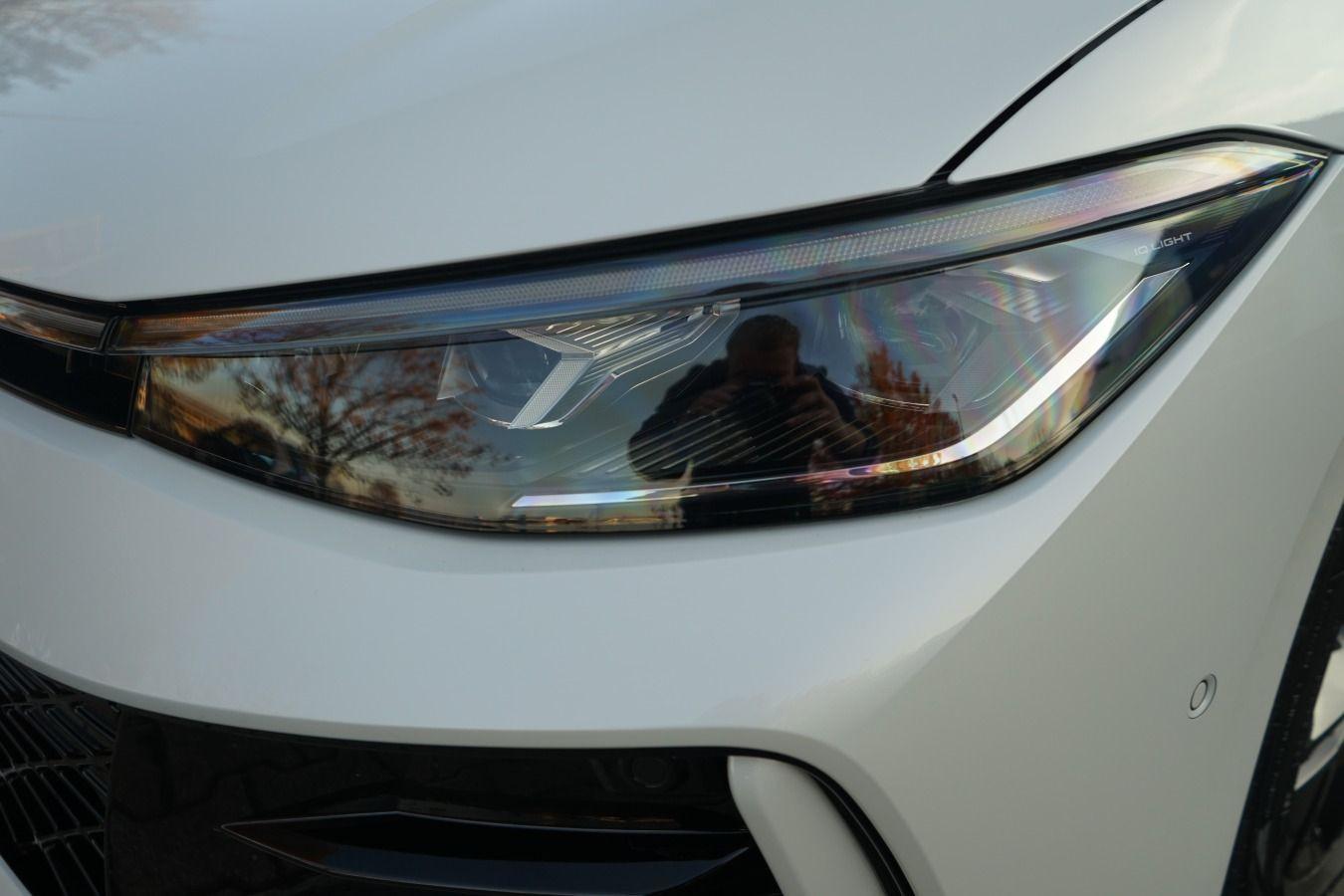 Volkswagen Passat R-Line Variant eHybrid