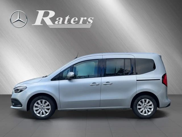 Mercedes-Benz T 180 T 180 d