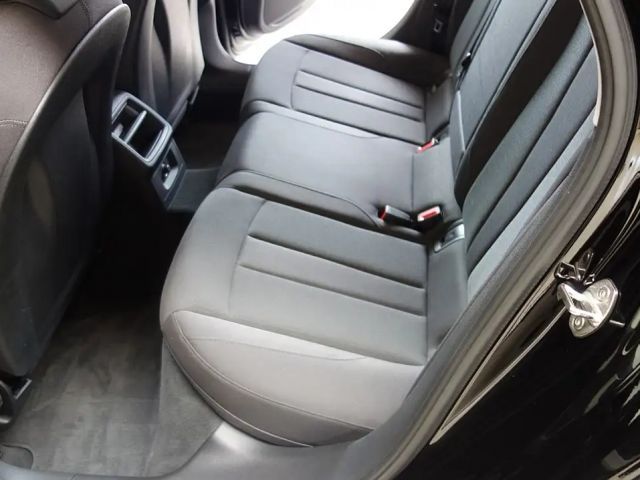 Audi A4 35 TDI Avant S-Tronic