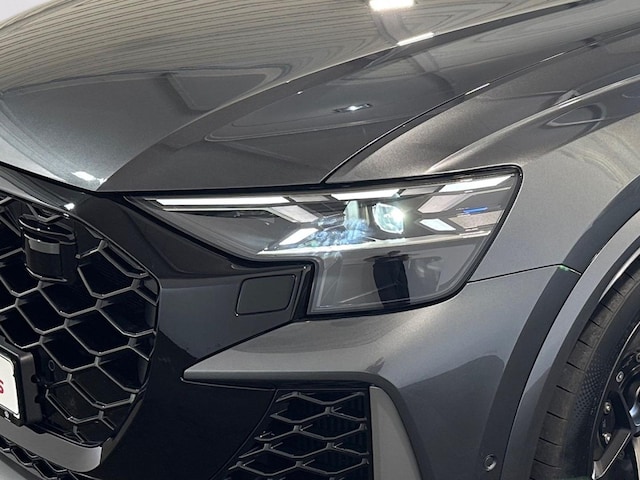 Audi RS Q8 Performance Quattro