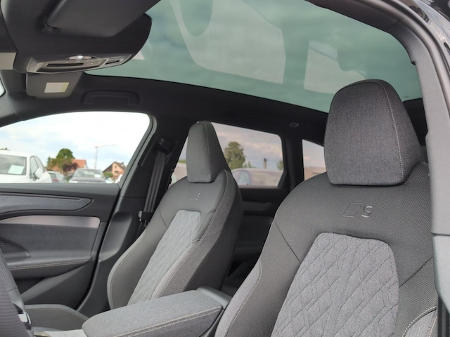 Audi A6 Avant Quattro S-Tronic