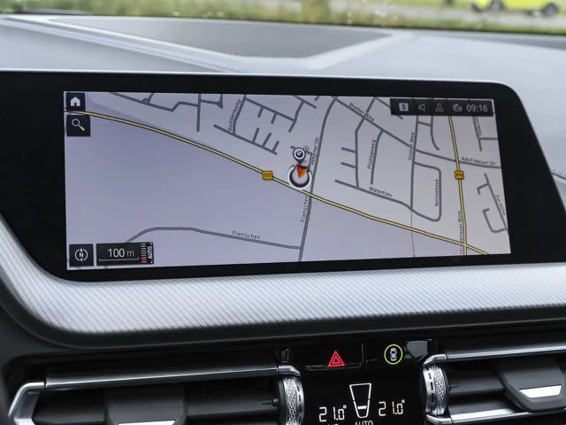 BMW 118 118i M-Sport Sedan