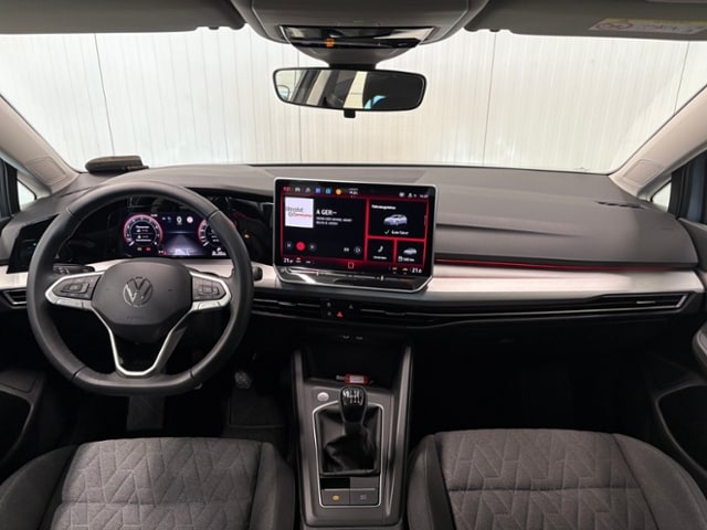 Volkswagen Golf 1.5 TSI Golf VIII