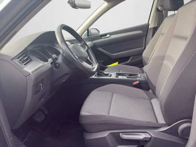 Volkswagen Passat 1.5 TSI DSG Variant