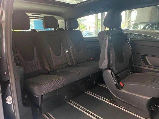 Mercedes-Benz V 300 4MATIC AMG Line V 300 d